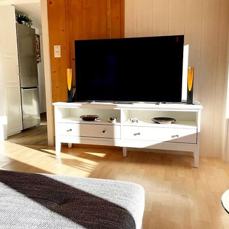 Apartment Chalet Im Sunnigen Usblick Wengen Luaran gambar