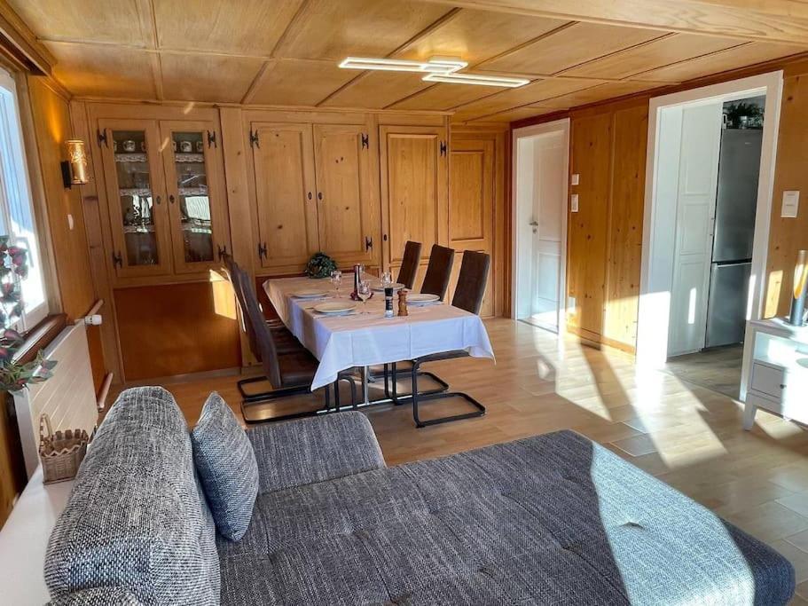 Apartment Chalet Im Sunnigen Usblick Wengen Luaran gambar