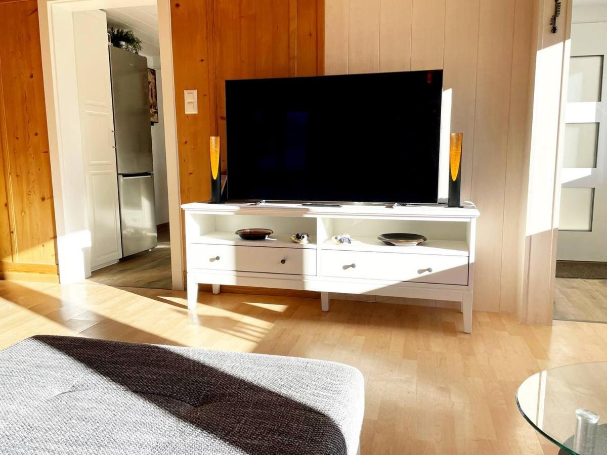 Apartment Chalet Im Sunnigen Usblick Wengen Luaran gambar